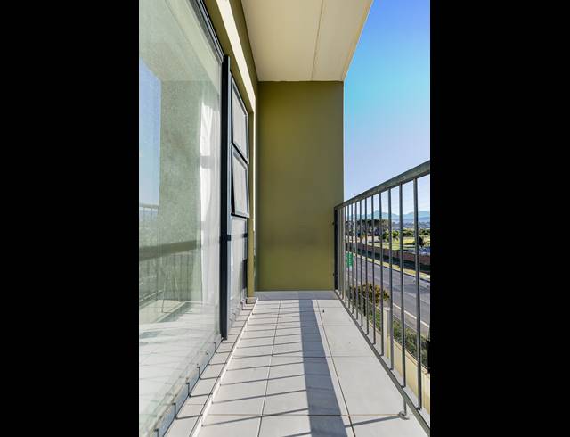 1 BEDROOM APARTMENT TO LET IN GREENBAY ECO ESTATE